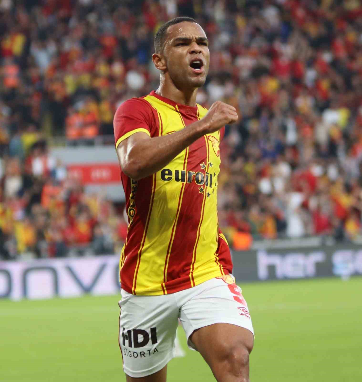 Göztepe’nin yıldızı Juan, CSKA Moskova yolunda