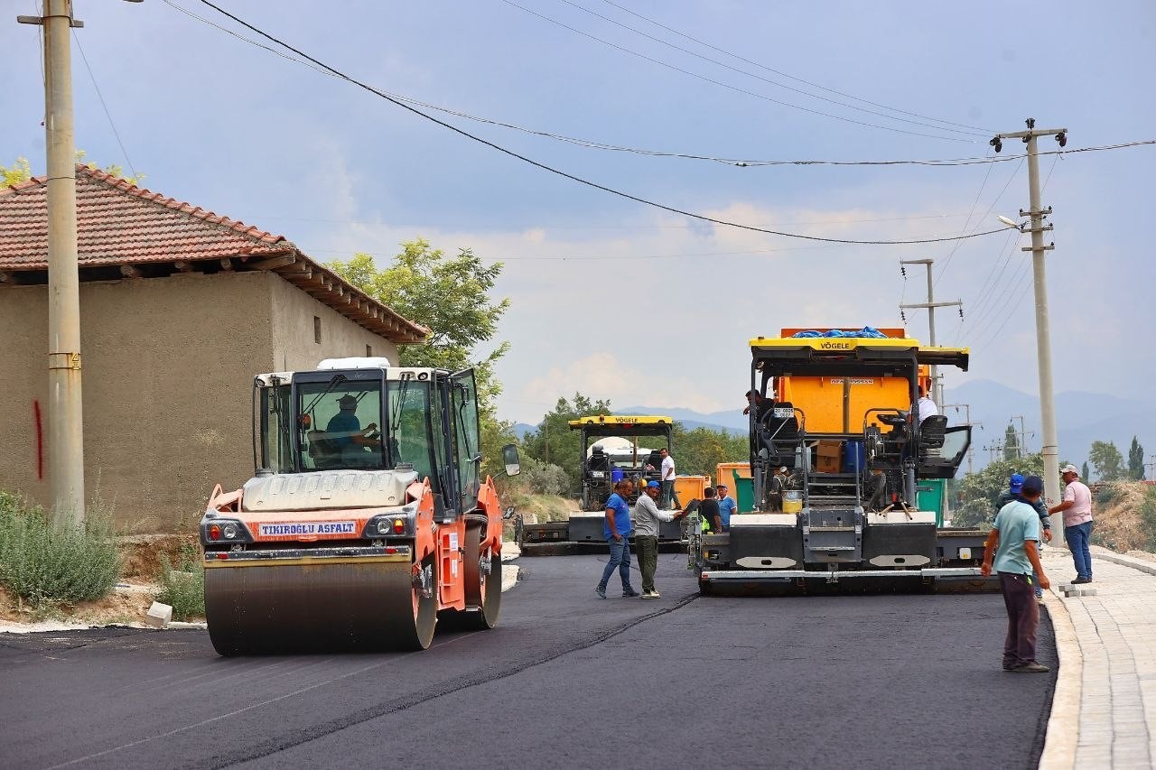 Denizli Büyükşehirden güvenli ve konforlu ulaşım için yoğun mesai