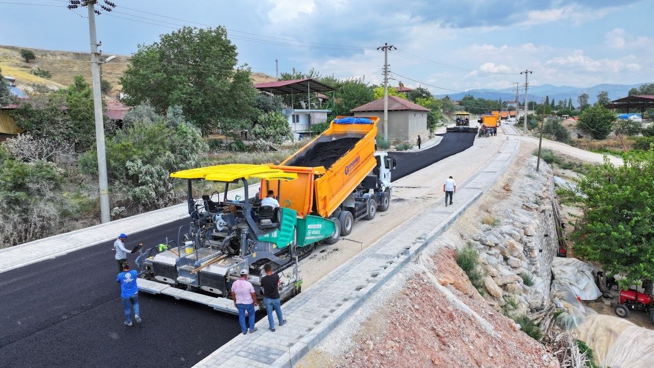 Denizli Büyükşehirden güvenli ve konforlu ulaşım için yoğun mesai