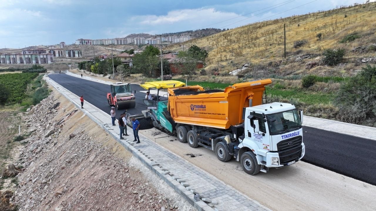 Denizli Büyükşehirden güvenli ve konforlu ulaşım için yoğun mesai