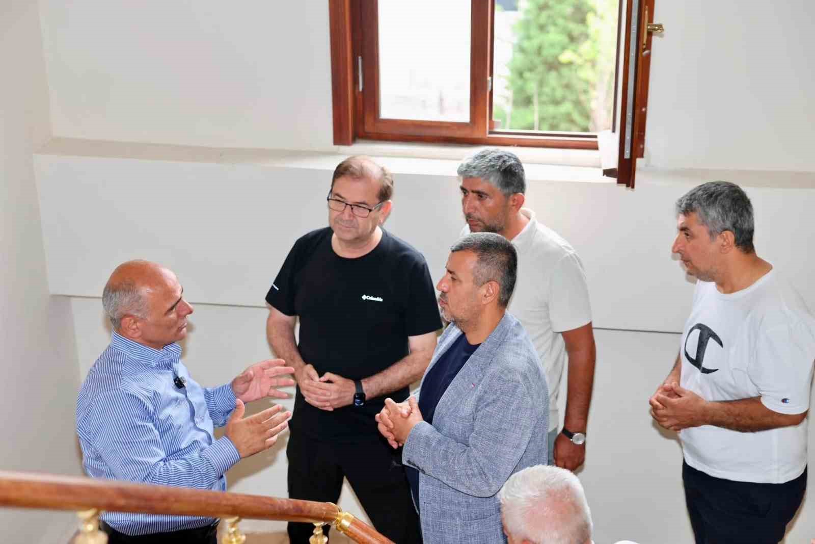 Körfez’de Taşköprü Kültür Evi açılış için gün sayıyor