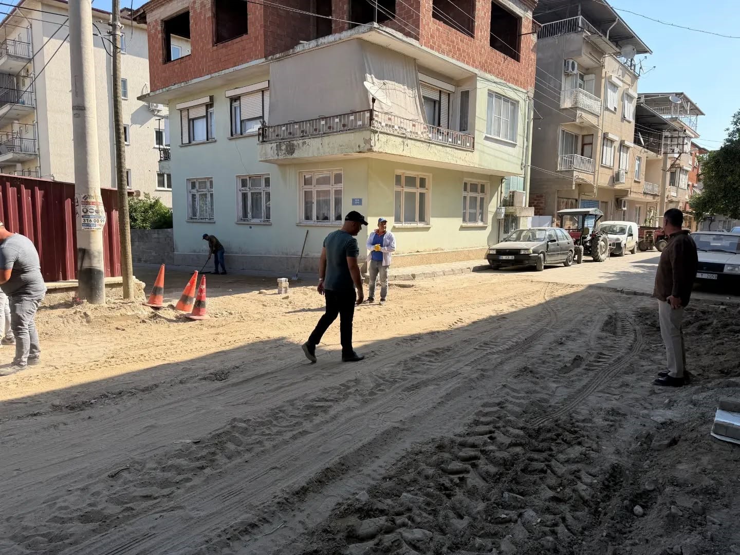Yenipazar’da eskiyen yollar modern görünüme kavuşuyor