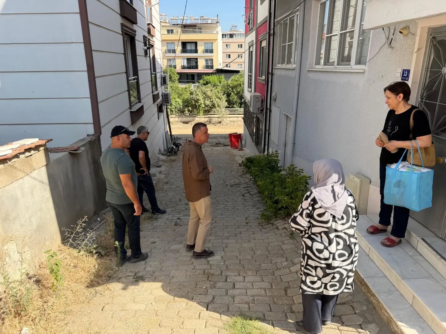 Yenipazar’da eskiyen yollar modern görünüme kavuşuyor