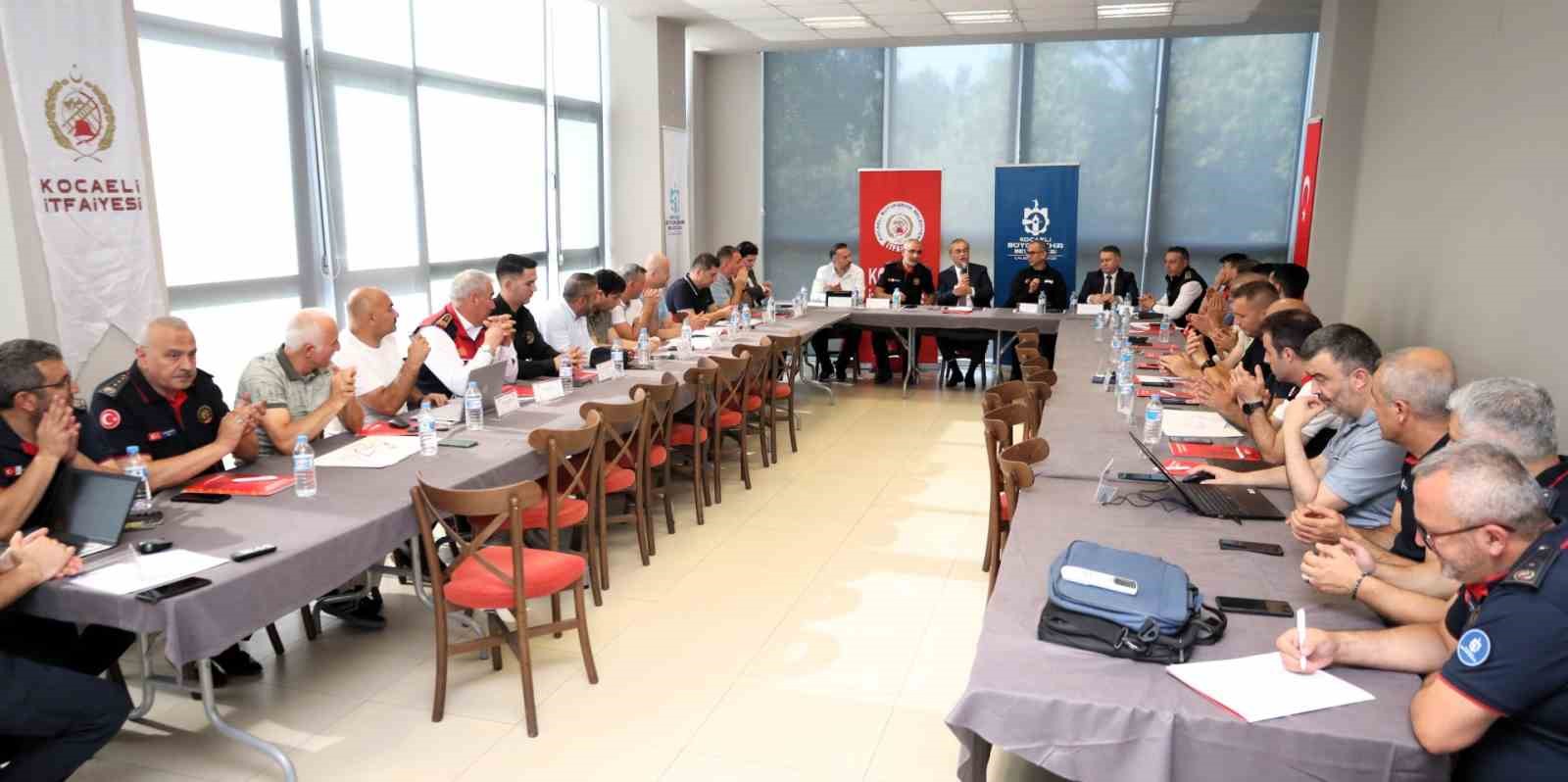 Türkiye İtfaiye Eğitim Akademisi için yol haritası çizildi