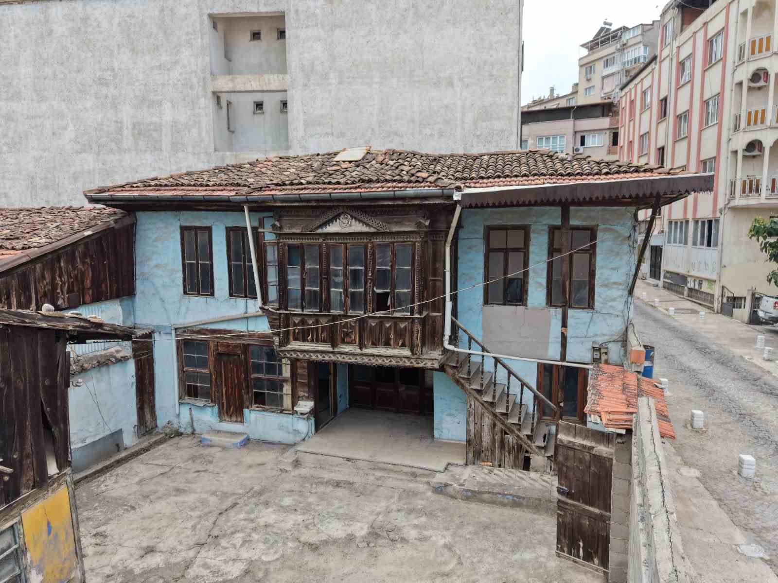 Tarihi Şerbetçioğlu Konağı’nda restorasyon çalışmaları başladı