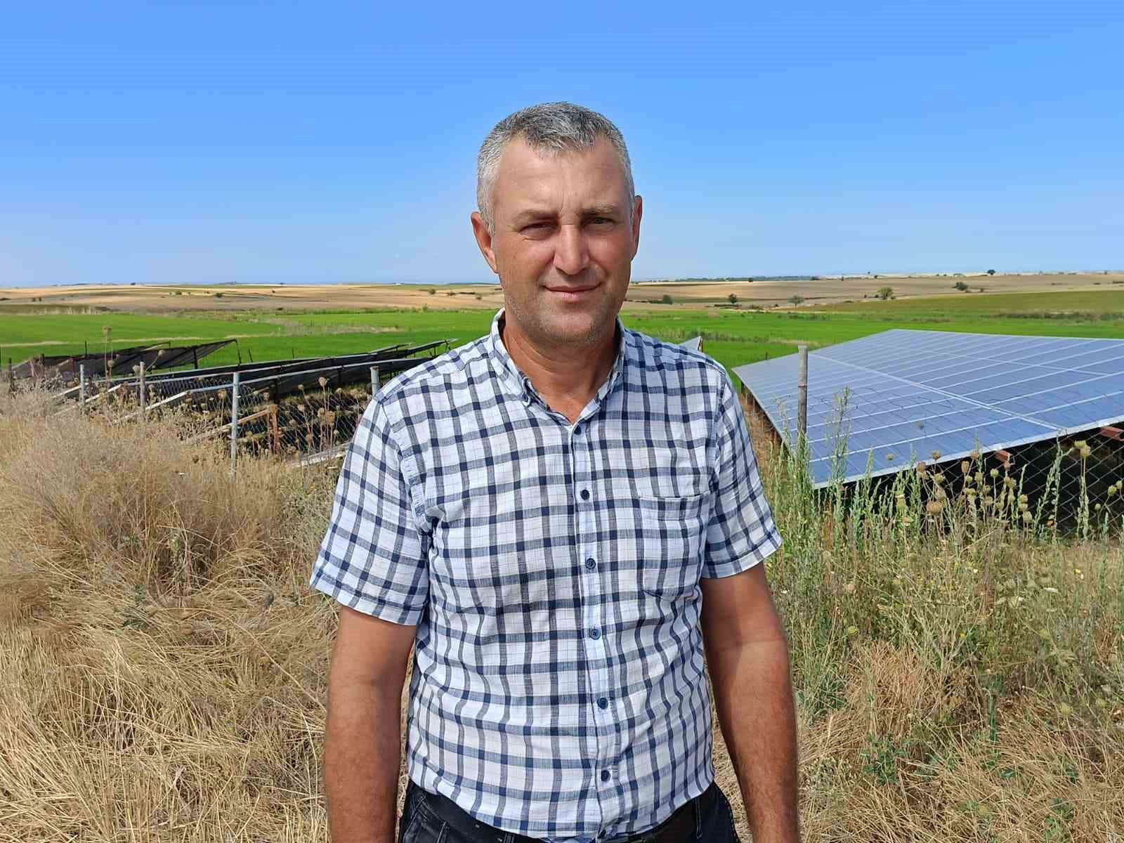 Edirne’de üreticiler tarlasını dronla ilaçlıyor, güneş enerjisiyle suluyor