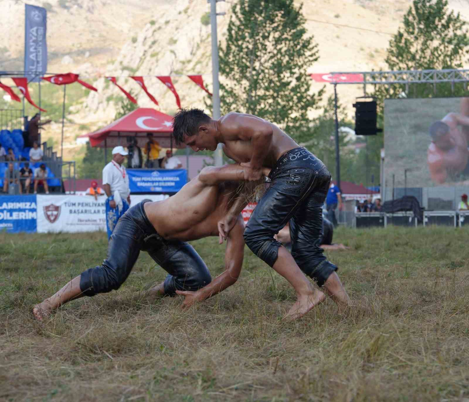 Geleneksel Gökbel Yağlı Pehlivan Güreşleri ve Festivali 30 Temmuz’da başlıyor