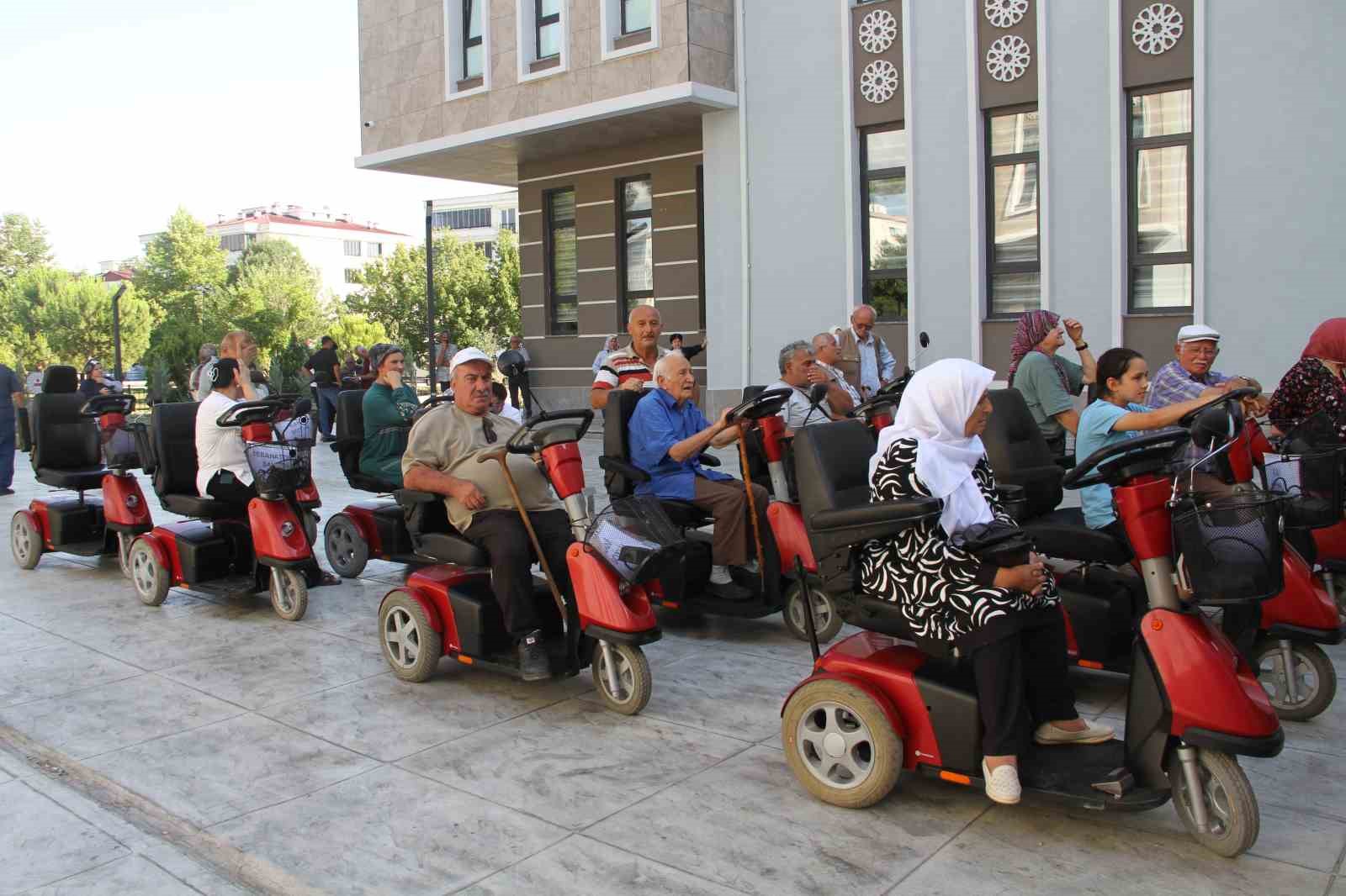 Avrupa’dan Samsun’a engelleri aşan dayanışma: 113 engellinin araç sevinci