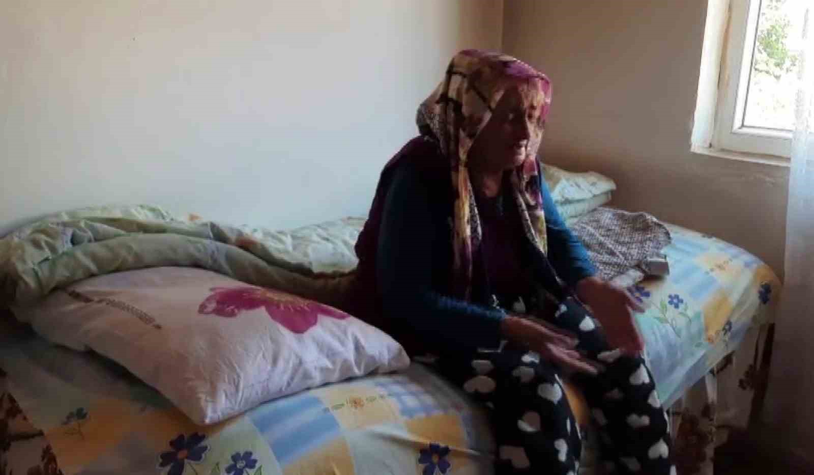 Oğluyla mahkemelik olan 90 yaşındaki anneye icra şoku: Evsiz kalma tehlikesiyle karşı karşıya