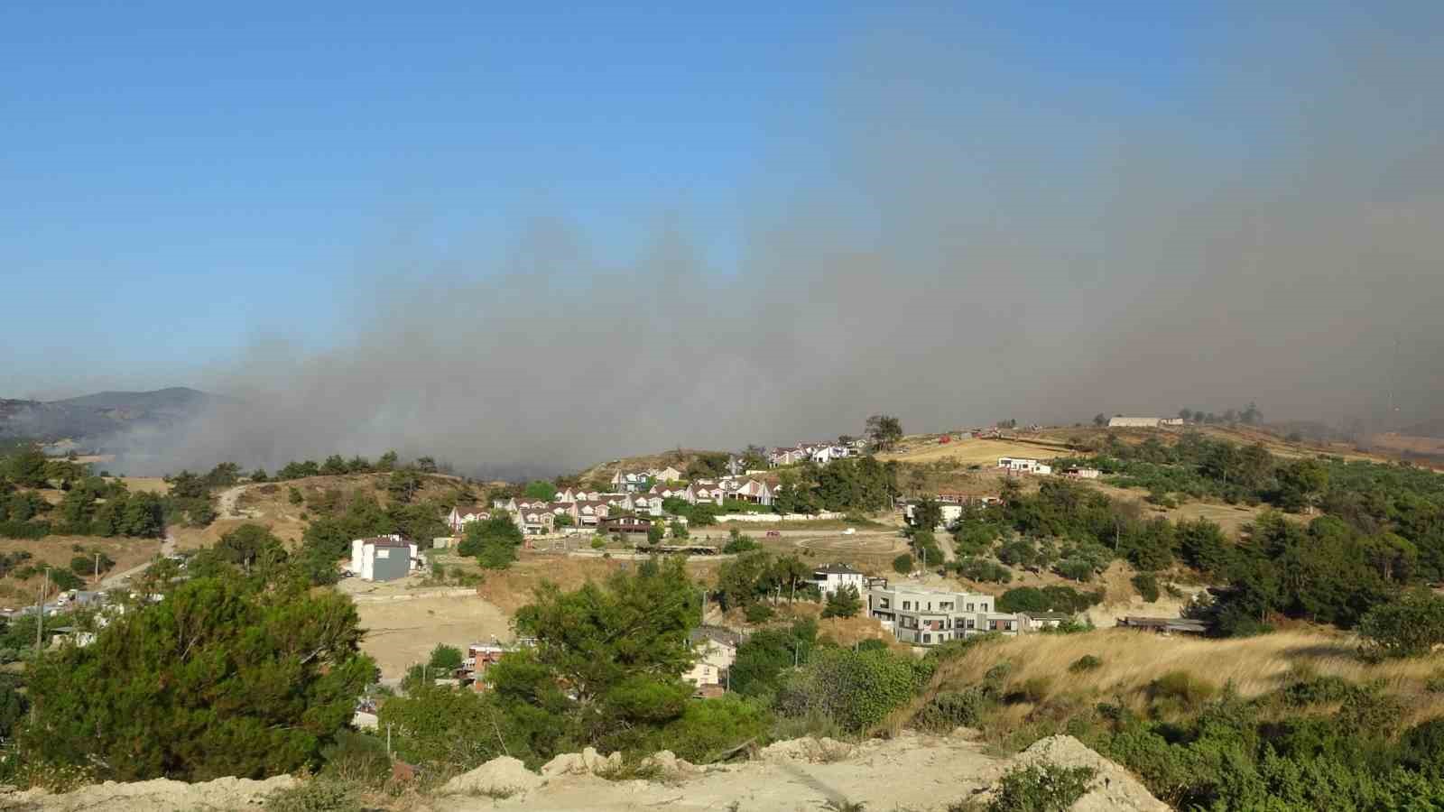 Çanakkale’deki orman yangınına müdahale sürüyor