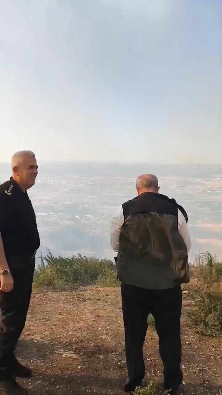 Çanakkale Valisi Toraman yangın bölgesinde