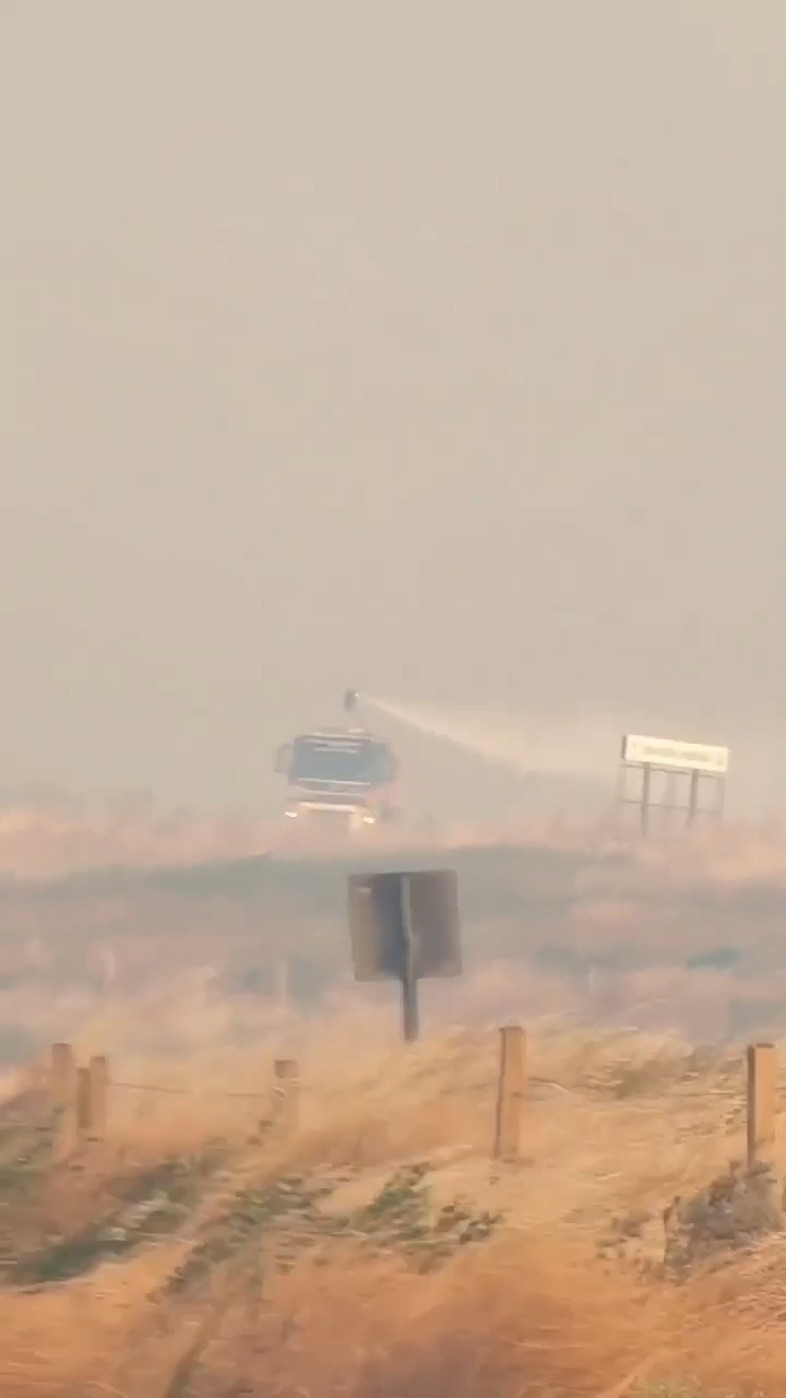 Çanakkale Valisi Toraman yangın bölgesinde