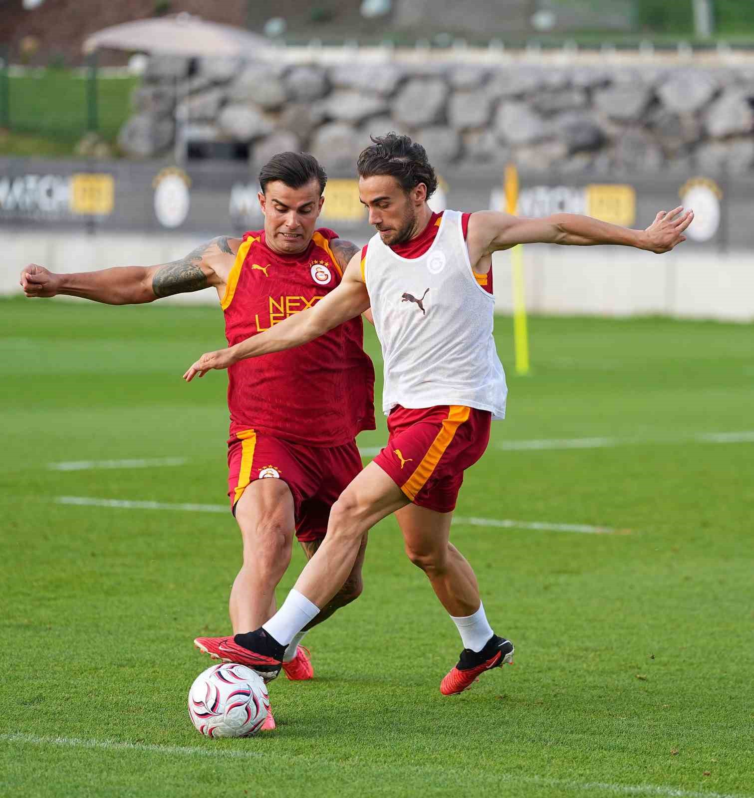 Galatasaray, yeni sezon hazırlıklarını sürdürdü