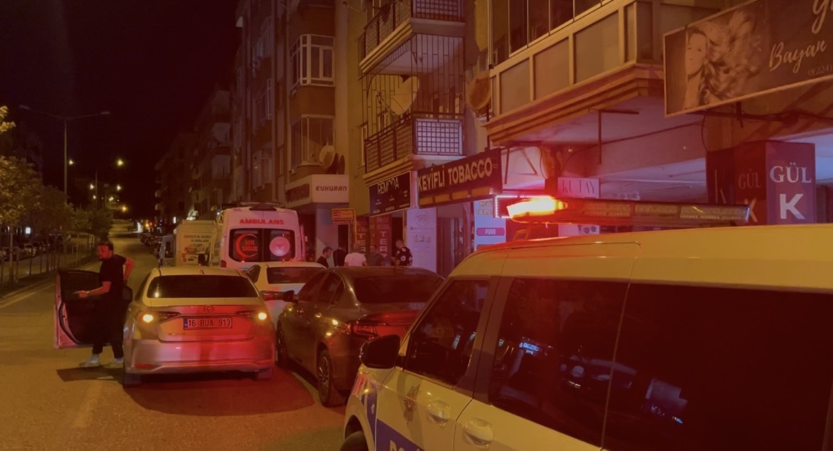 Bursa’da 2 çocuk annesi kadın evde göğsünden vurulmuş halde bulundu: 1 gözaltı