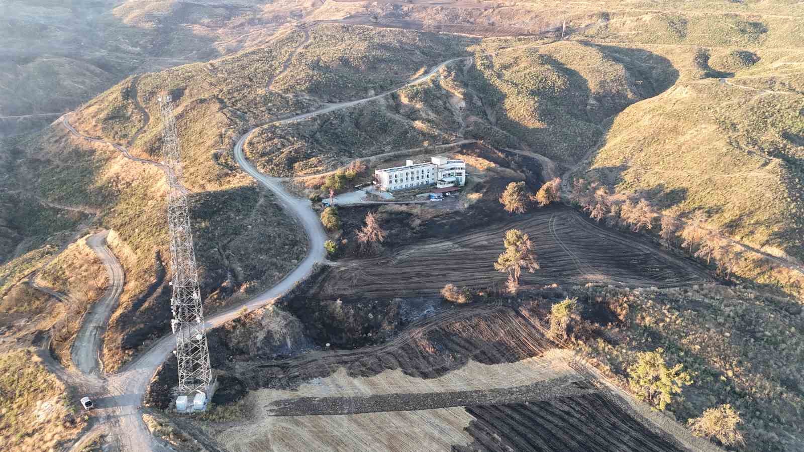 Çanakkale’deki yangında yanan alanlar dron ile görüntülendi
