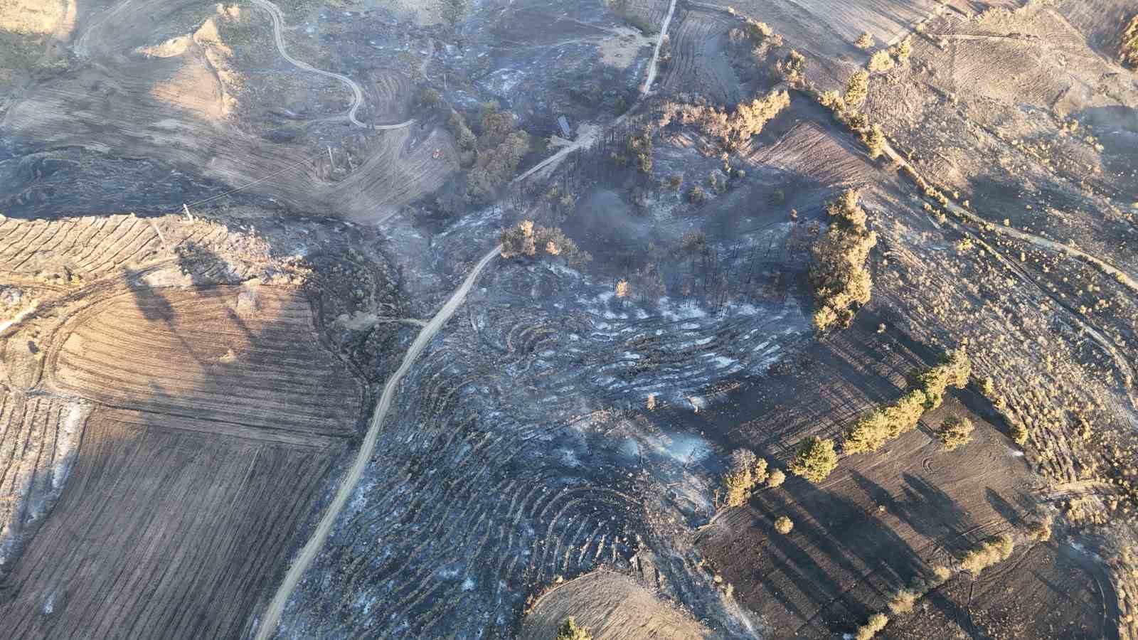 Çanakkale’deki yangında yanan alanlar dron ile görüntülendi