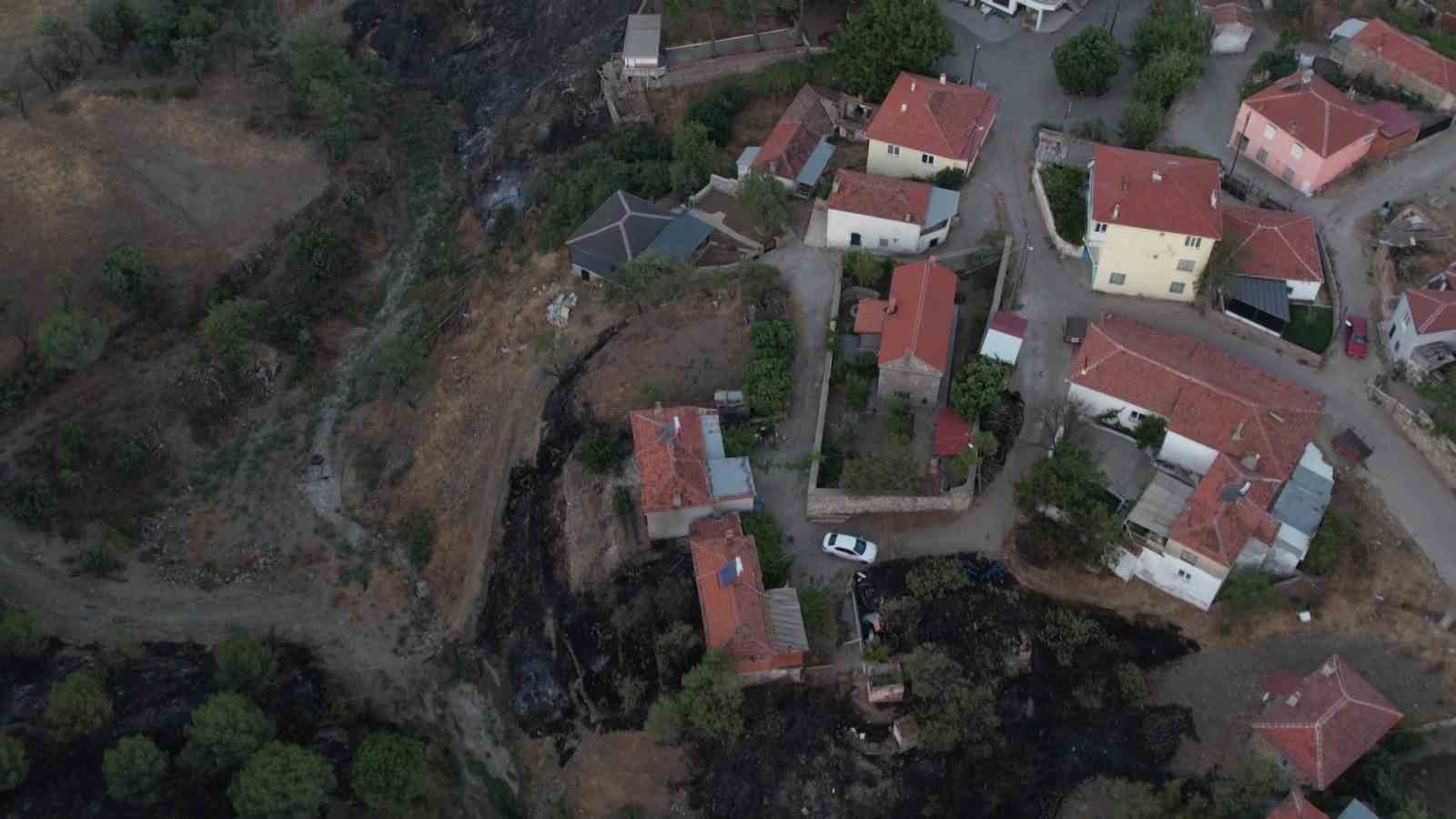Tıfıllar Köyü’ndeki yangının boyutu gün ağırınca ortaya çıktı
