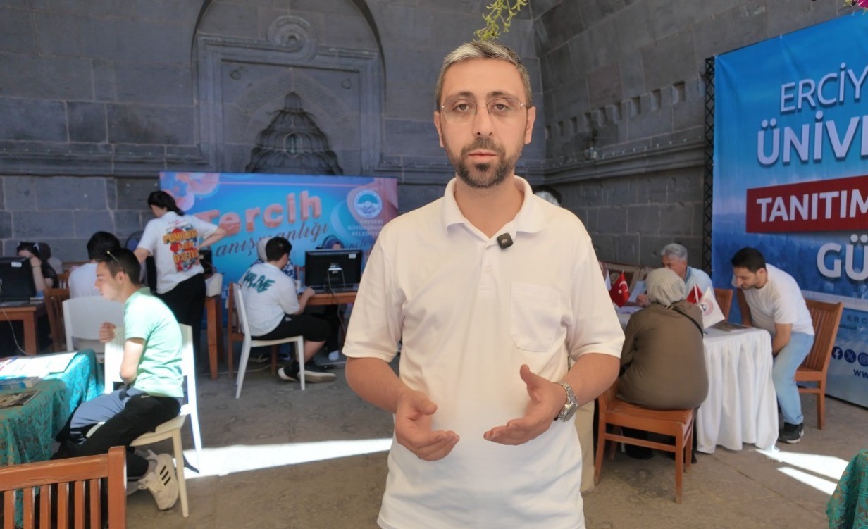 Kayseri Büyükşehir’in ücretsiz YKS tercih danışmanlığına yoğun ilgi: Gençlerden tam not