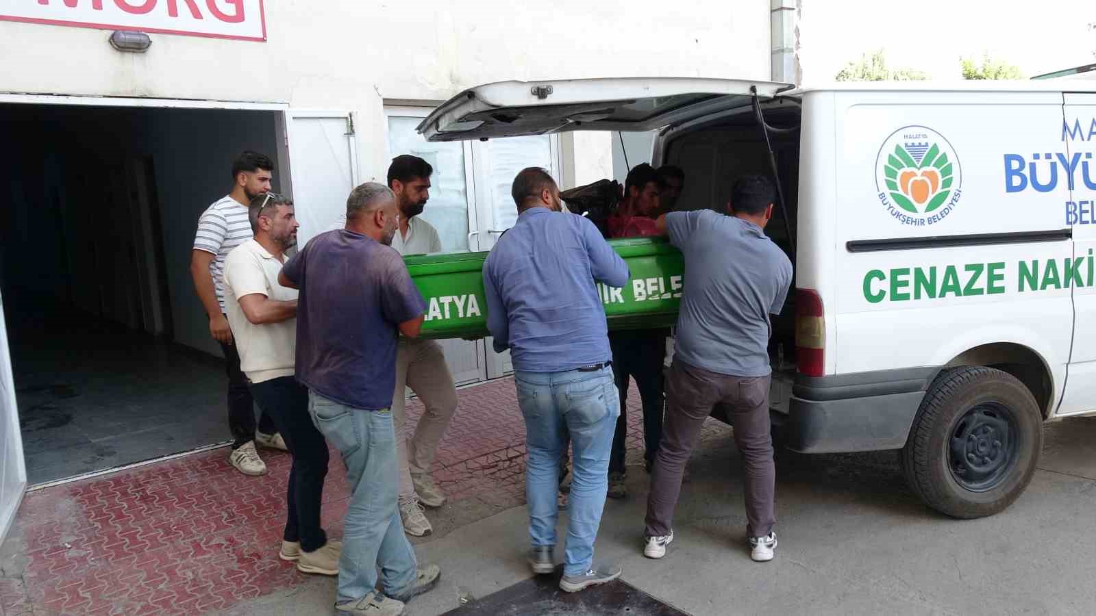 Malatya’da altyapı çalışması sırasında göçük: 2 işçi hayatını kaybetti