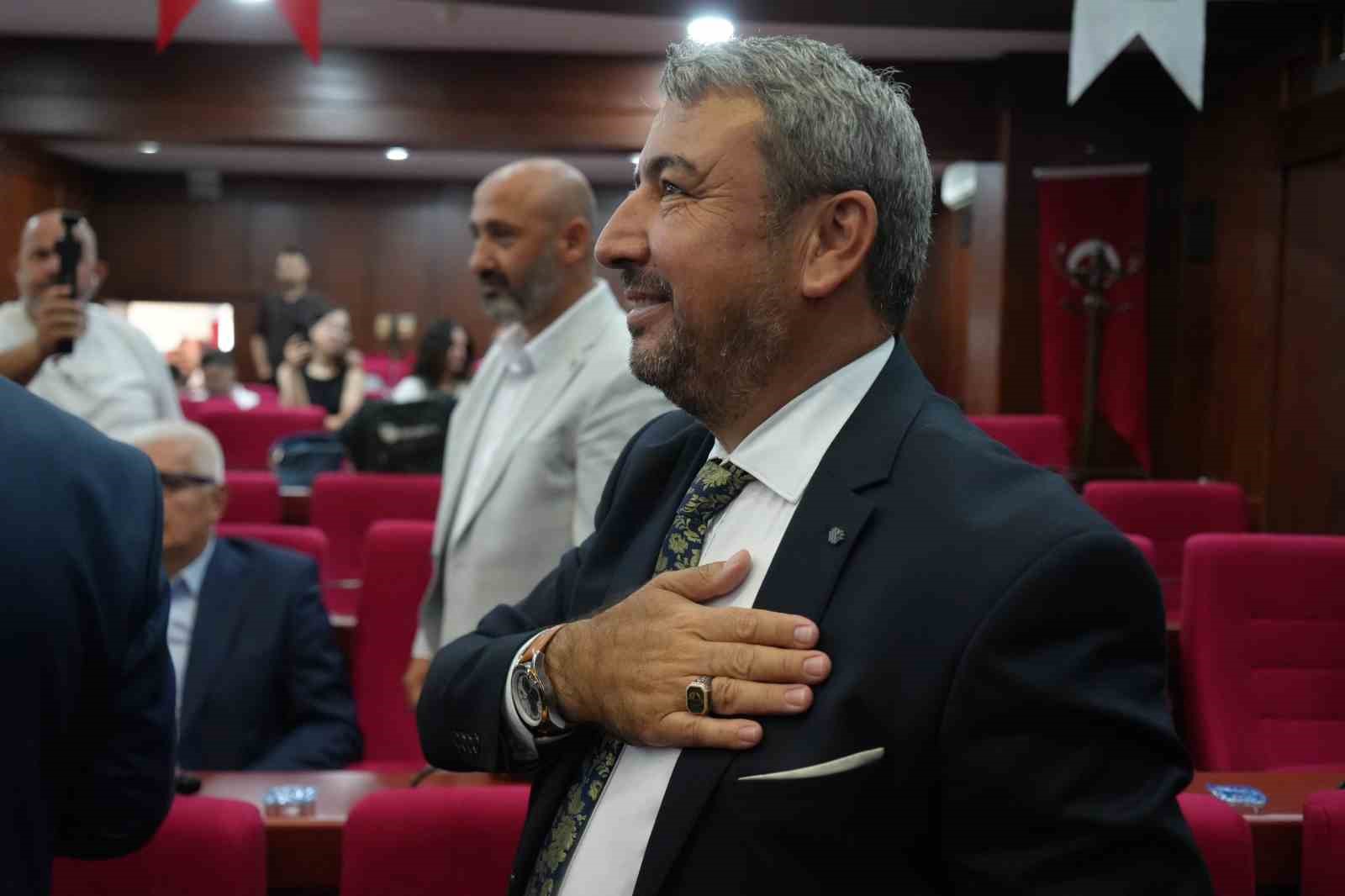 İzmit Belediyesi Başkan Vekili Lütfü Obuz oldu