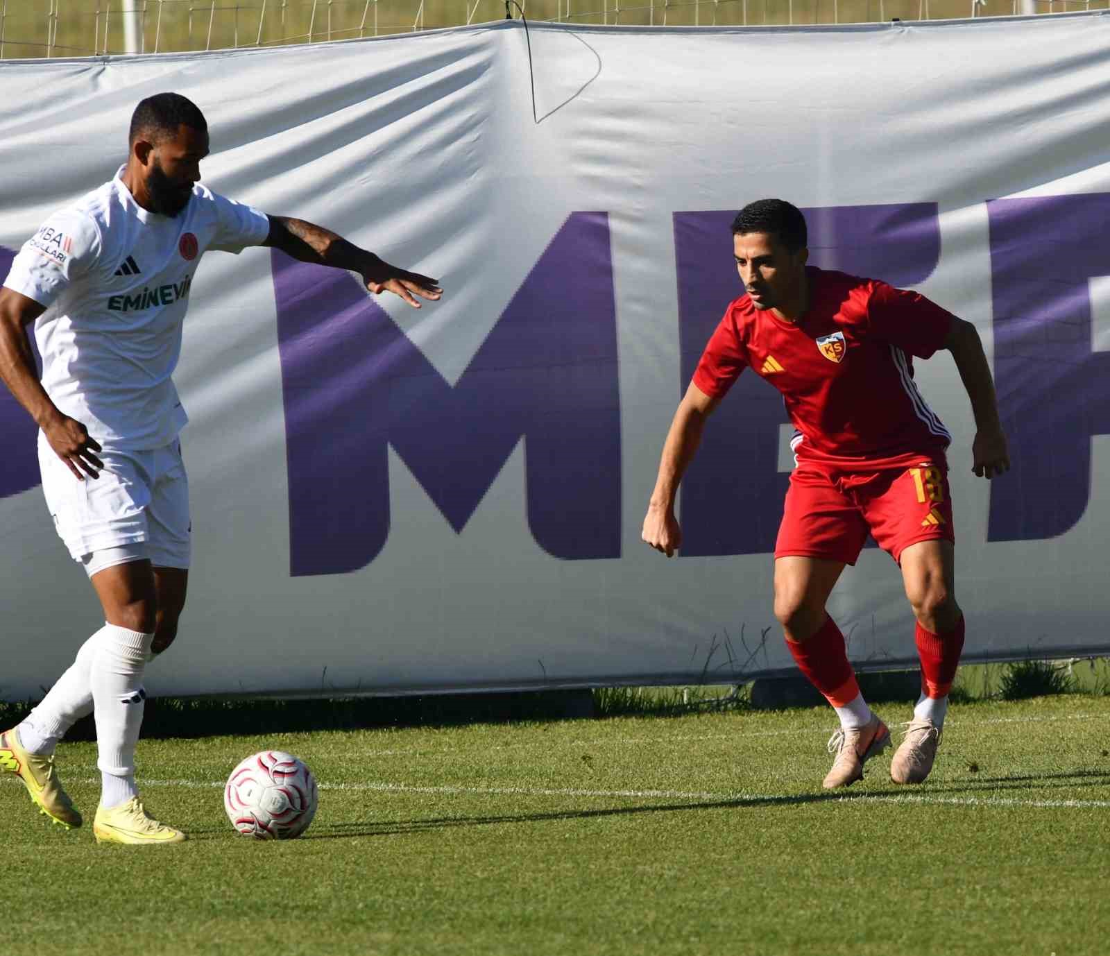 Hazırlık maçı: Kayserispor: 2 - Ümraniyespor: 1