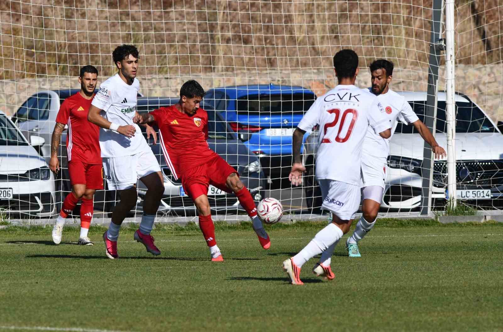 Hazırlık maçı: Kayserispor: 2 - Ümraniyespor: 1
