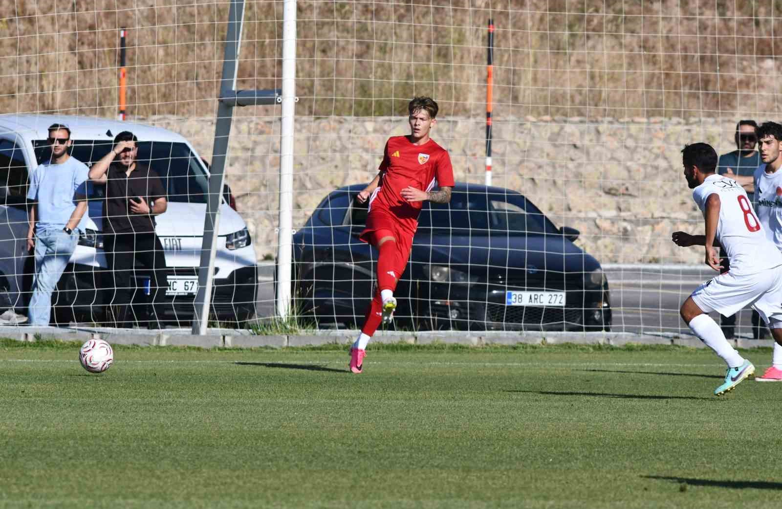 Hazırlık maçı: Kayserispor: 2 - Ümraniyespor: 1