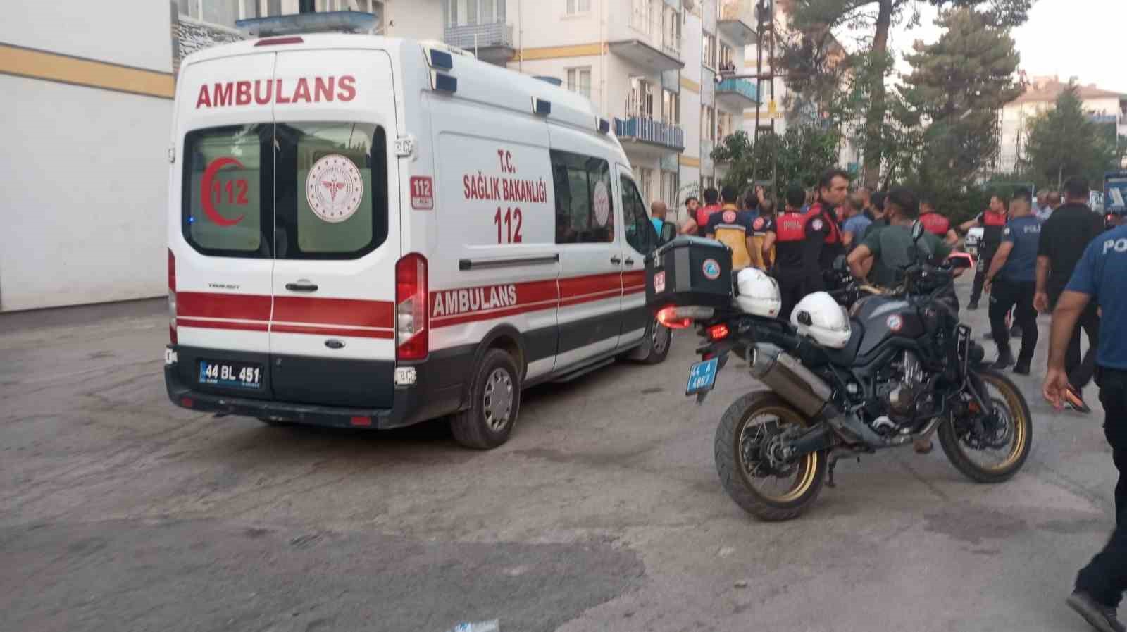 Akrabalar arasında tartışma kavgaya dönüştü: 6 yaralı