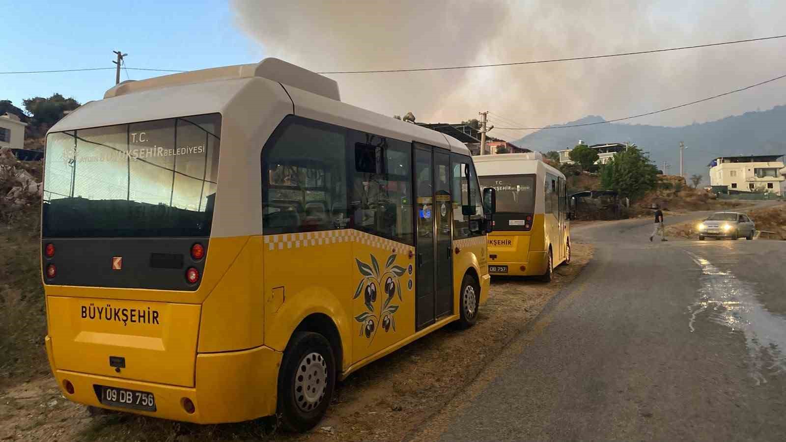 Aydın Büyükşehir otobüsleri tahliye için beklemede