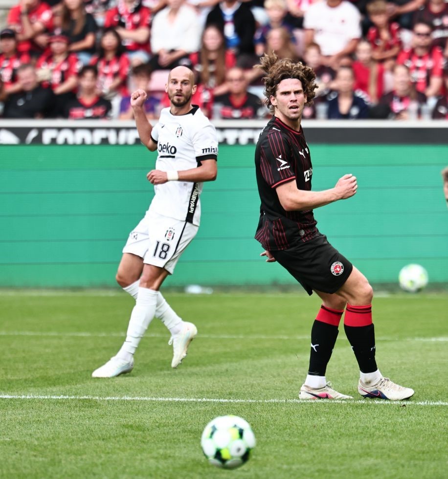 UEFA Avrupa Ligi: Midtjylland: 0 - Beşiktaş: 2 (Maç sonucu)