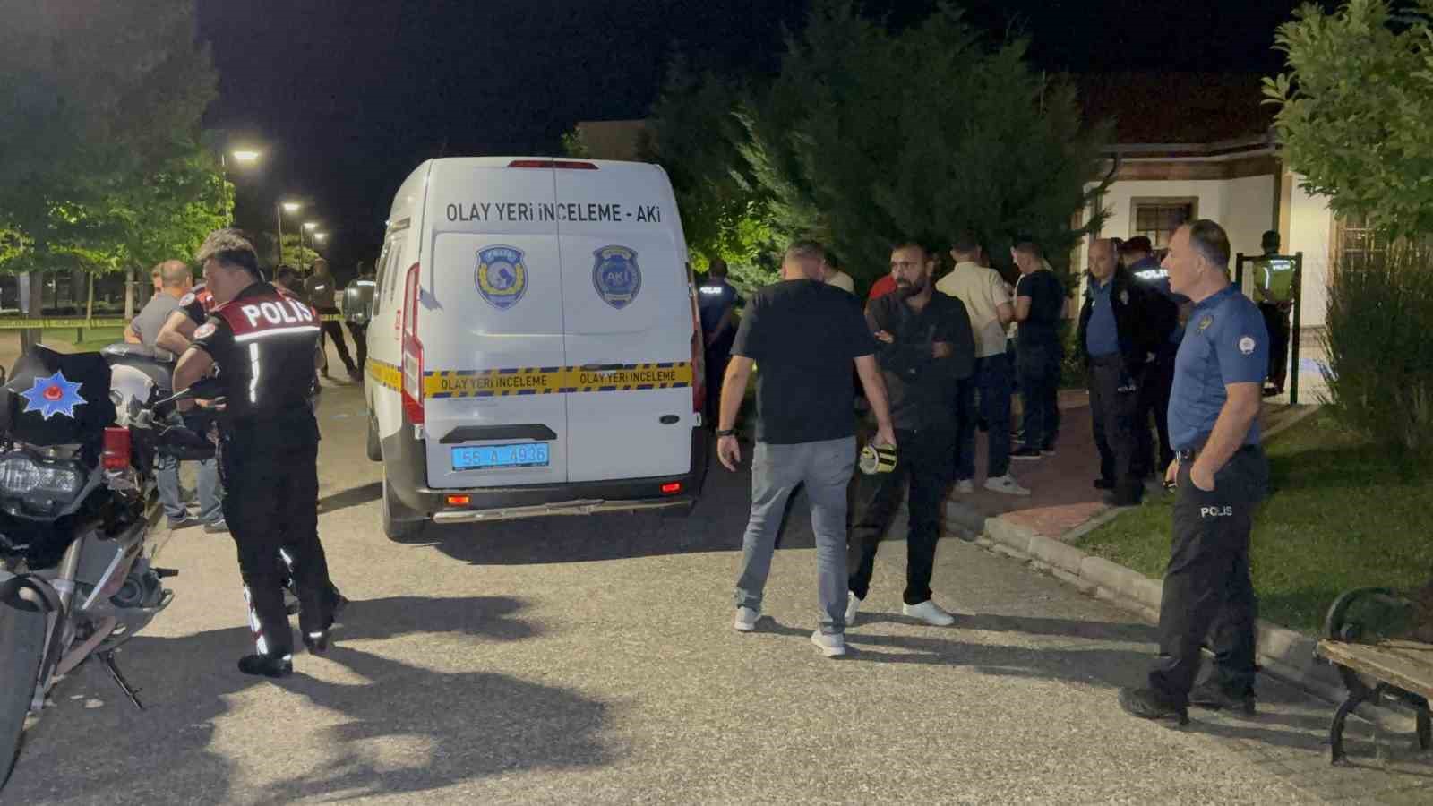 Emekli polis millet bahçesinde hayatına son verdi