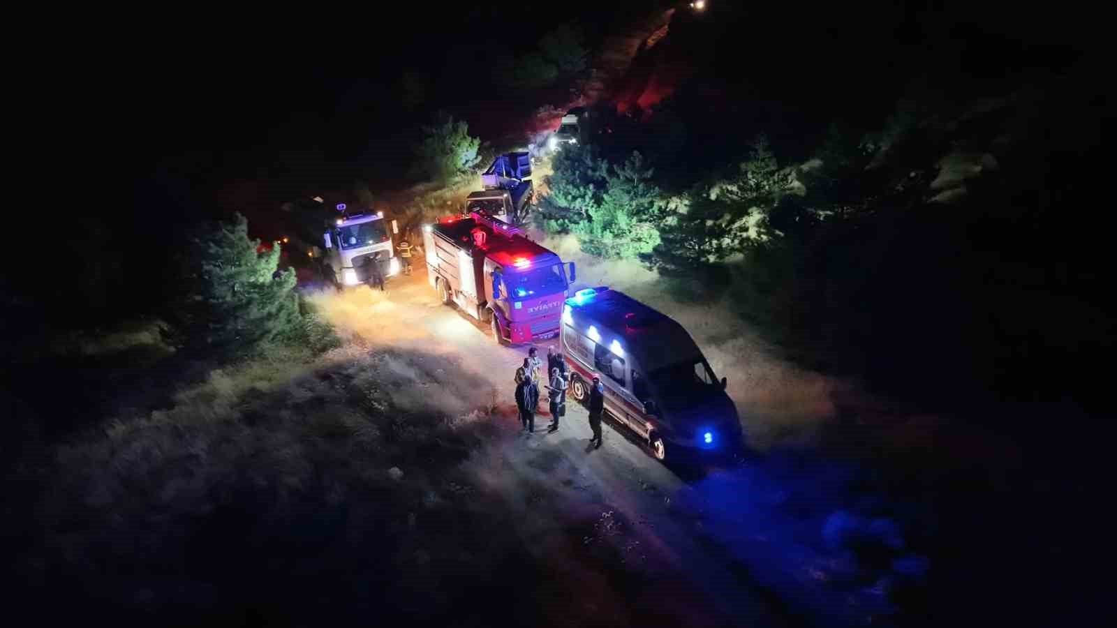 Bir kuş çam ormanlarını alevlerin eşiğine getirdi: Yangın büyümeden söndürüldü
