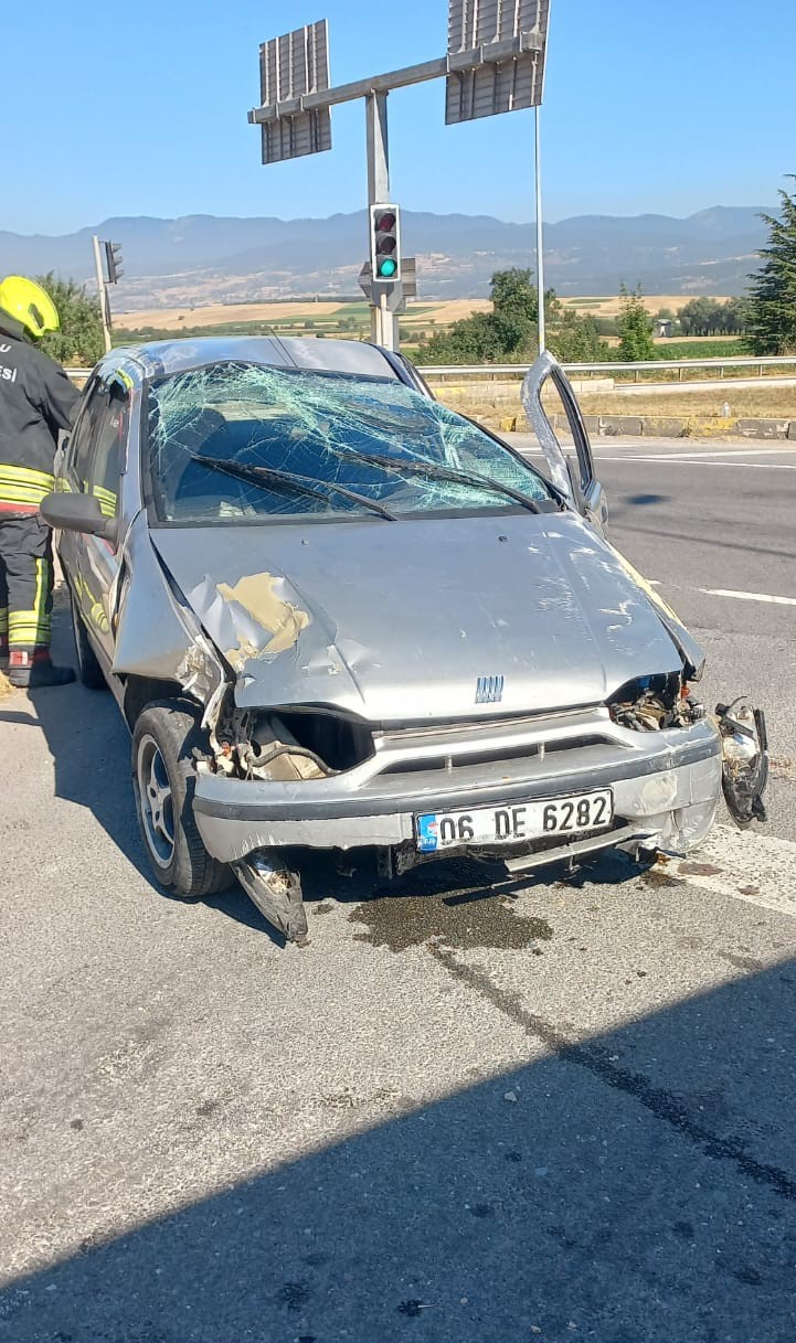 Bolu’da otomobil takla attı: 5 yaralı
