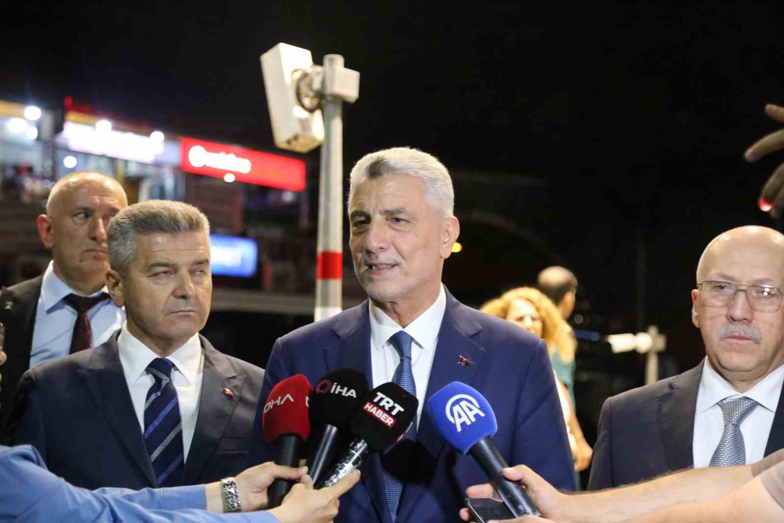 Bakan Bolat: "Sarp Gümrük Kapısı sadece Gürcistan’a değil, bütün Asya ülkelerine açılan stratejik bir geçiş koridorudur"