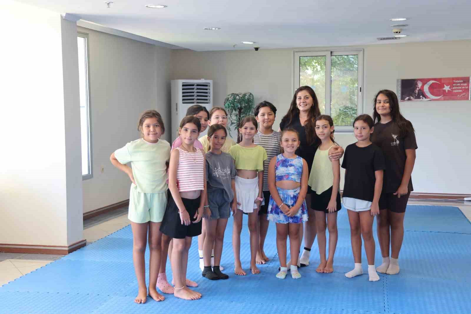 Marmaris’te yaz kurslarında eğlence ve öğrenme bir arada