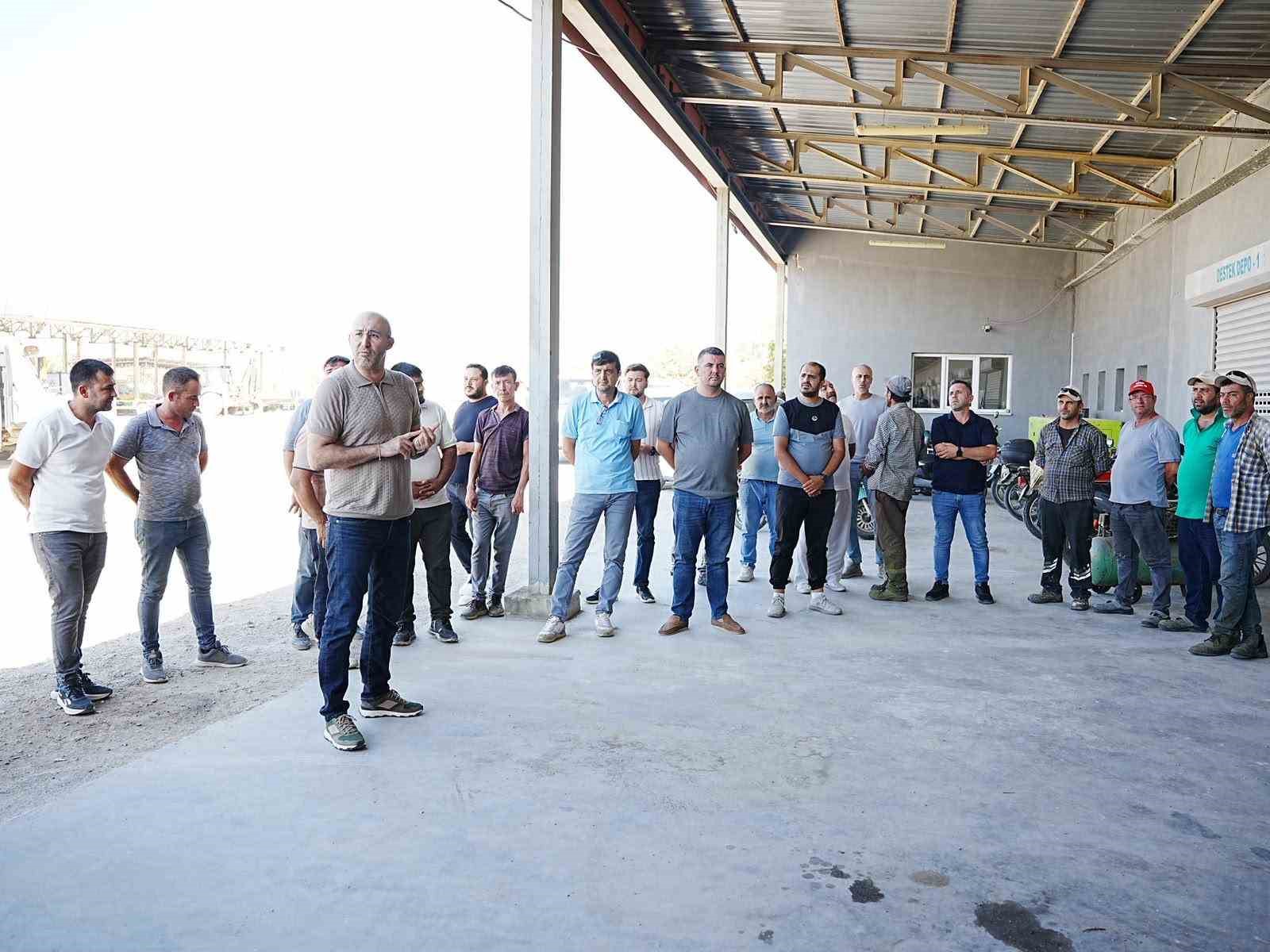 Bölgede etkili olan çöl sıcakları nedeniyle mesai saatleri değiştirildi
