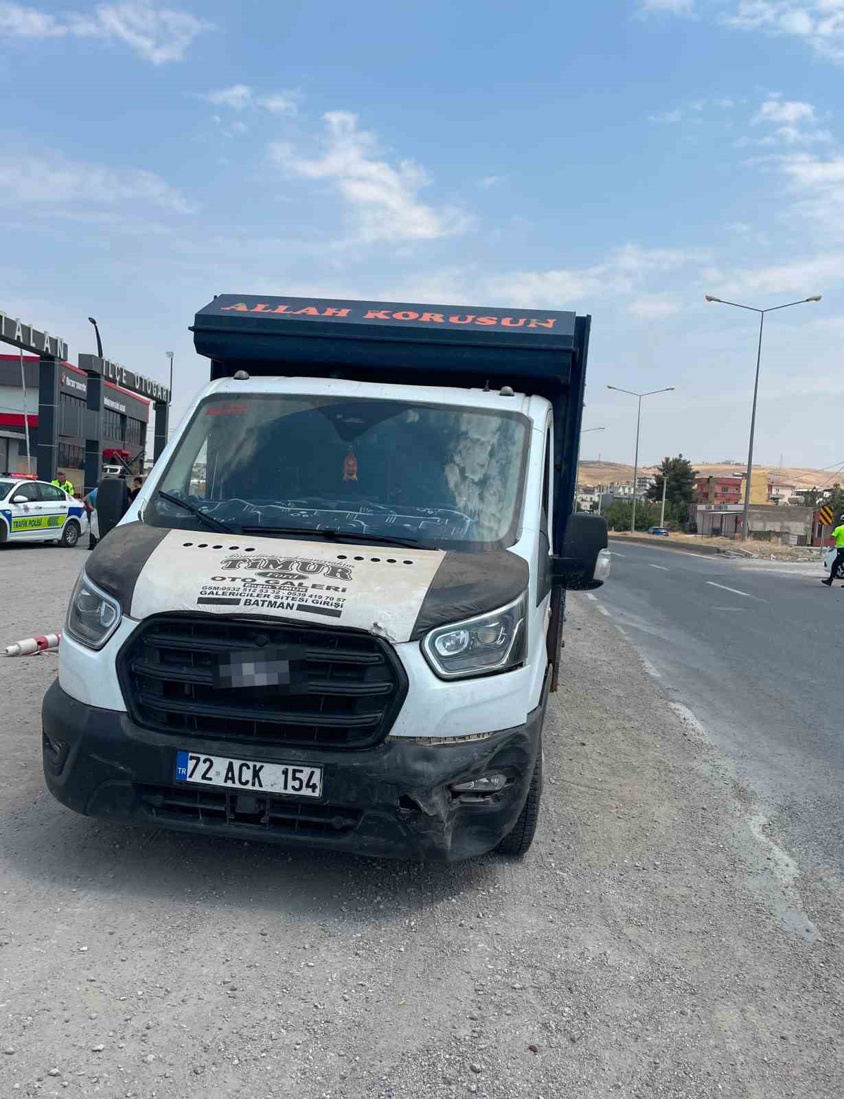 Siirt’te maddi hasarlı trafik kazası