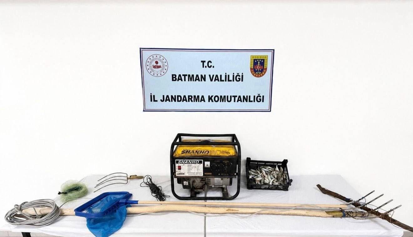 Batman’da kaçakçılık operasyonlarında çok sayıda kaçak ürün ele geçirildi