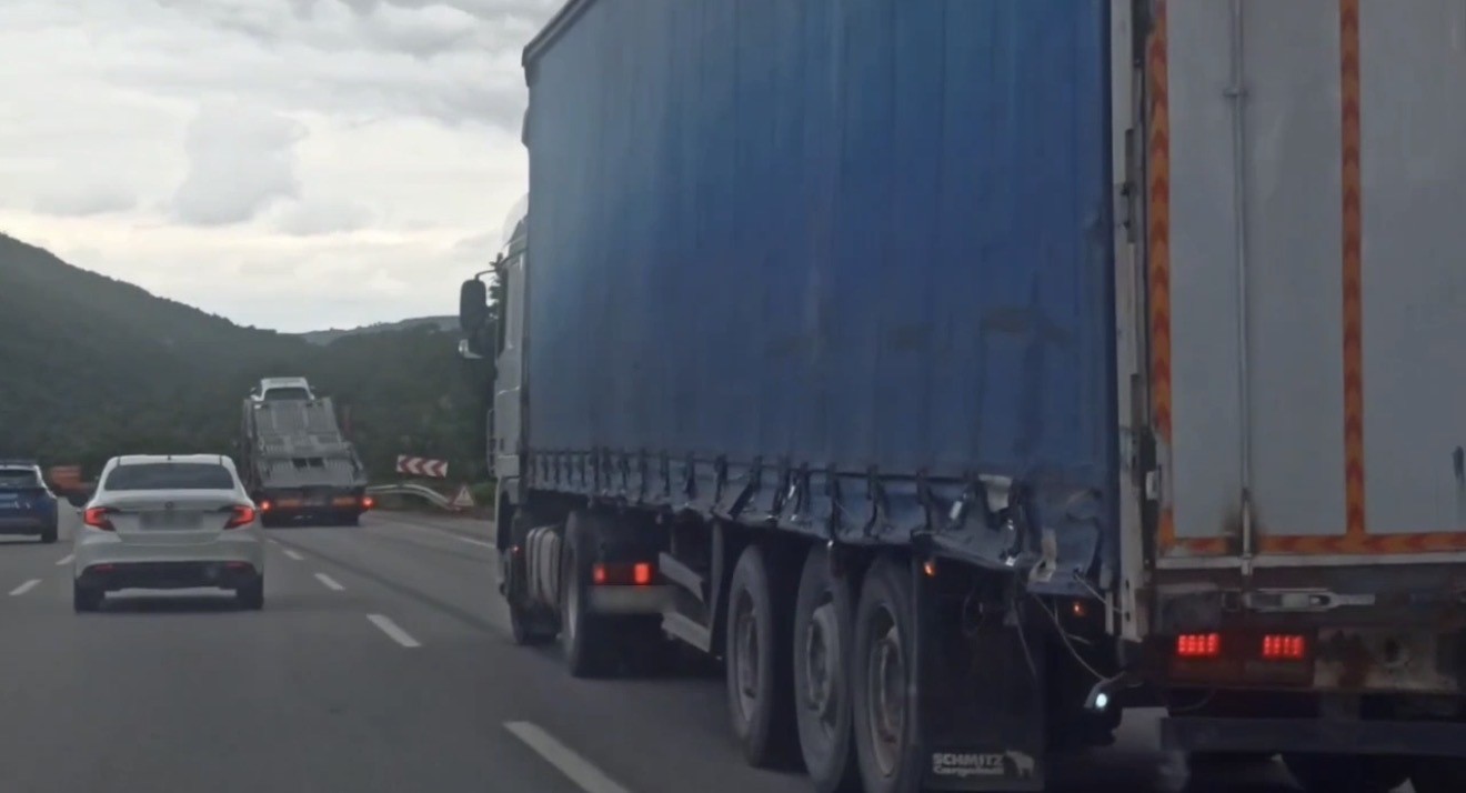 Samsun’da tıra gizlenmiş 132 kilo toz esrar ele geçirildi
