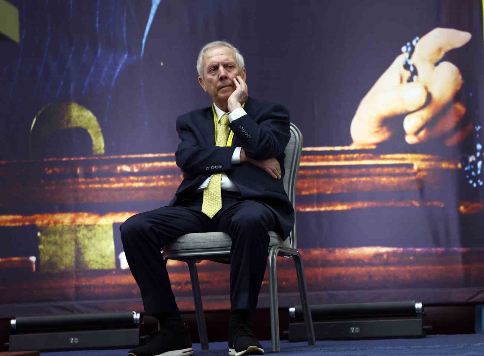 Aziz Yıldırım: "Her şeyimi ortaya koyacağım ve Fenerbahçe’yi şampiyon yapacağım"