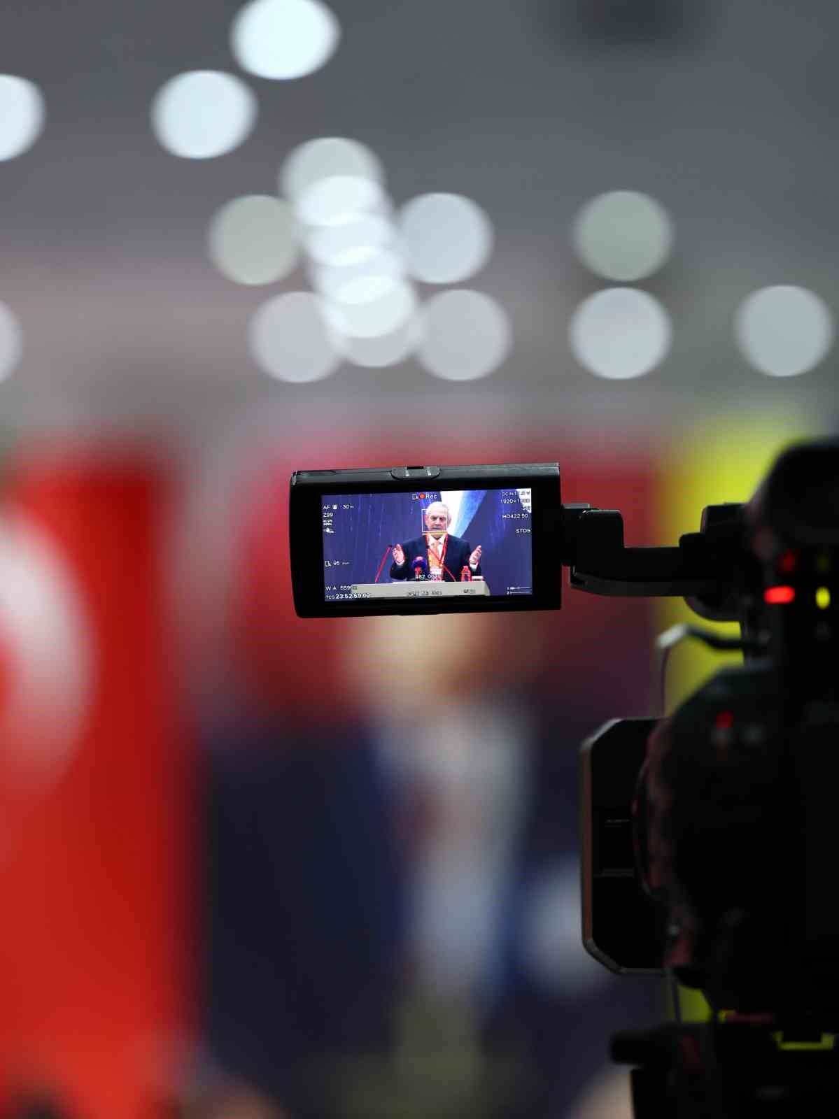 Aziz Yıldırım: "Her şeyimi ortaya koyacağım ve Fenerbahçe’yi şampiyon yapacağım"