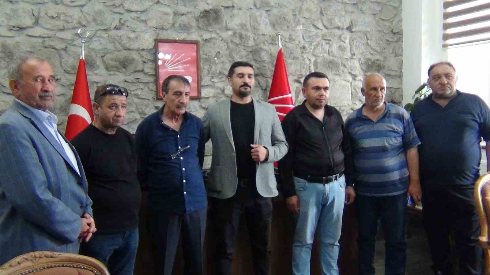 CHP Kars İl Başkanlığı’nda çilingirli devir