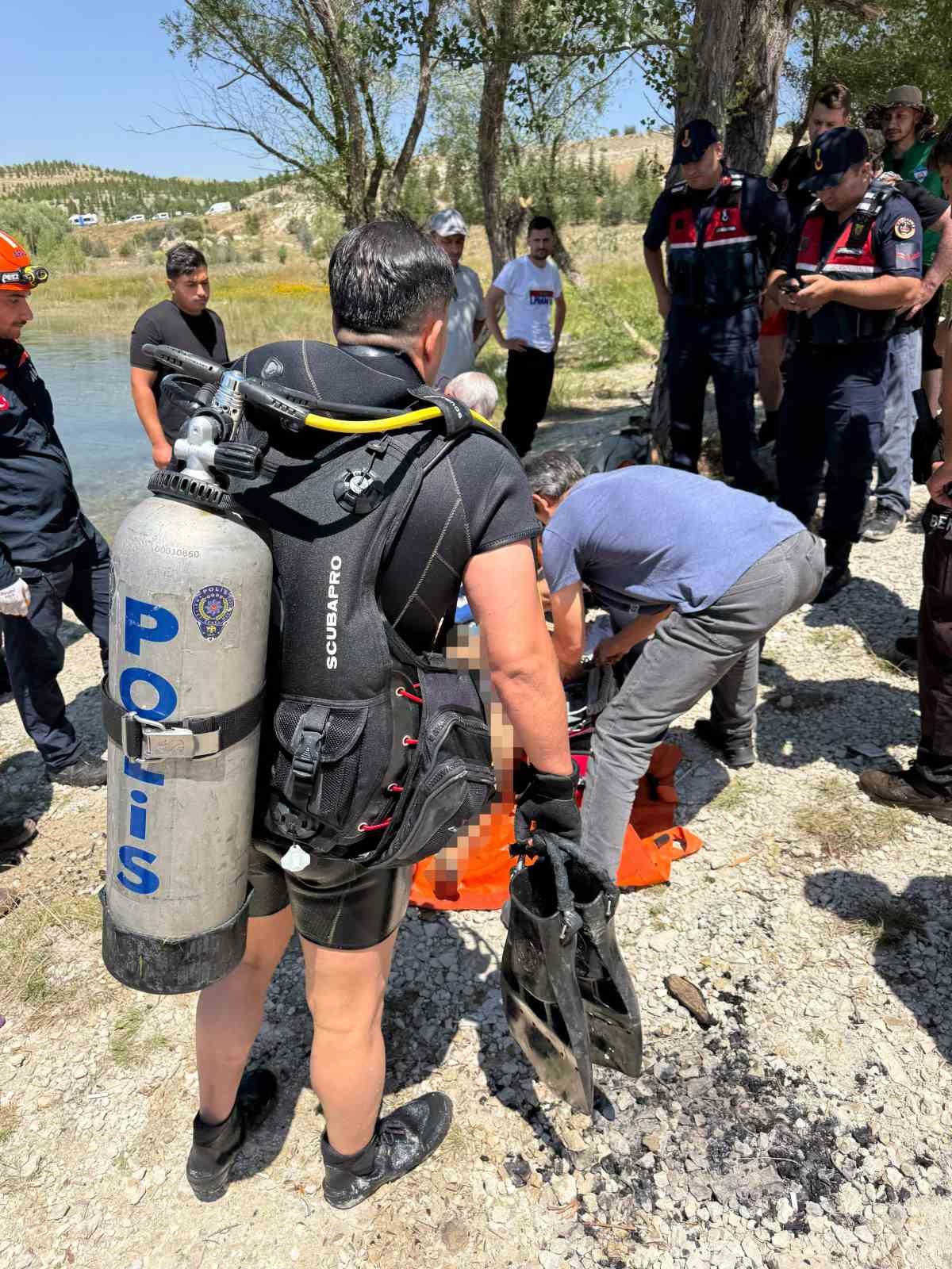 Olta teknesini kurtarmak isterken barajda can verdi