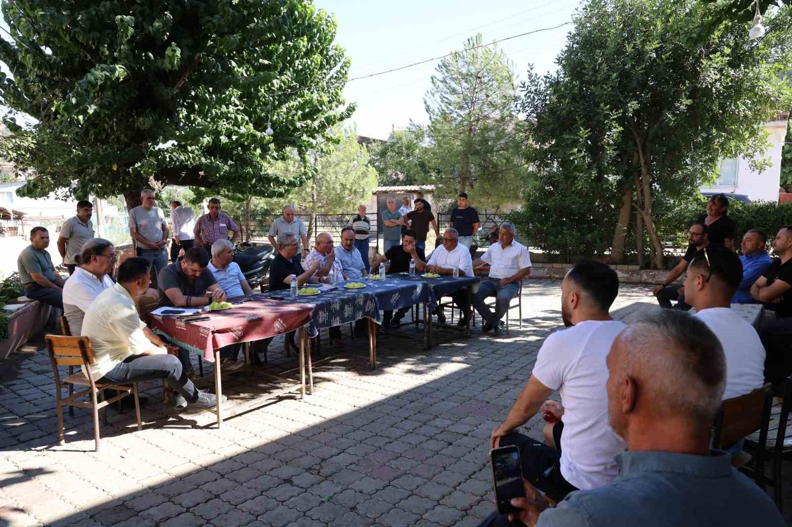 Başkan Tetik, Arslanlı ve Sailer’de vatandaşları dinledi