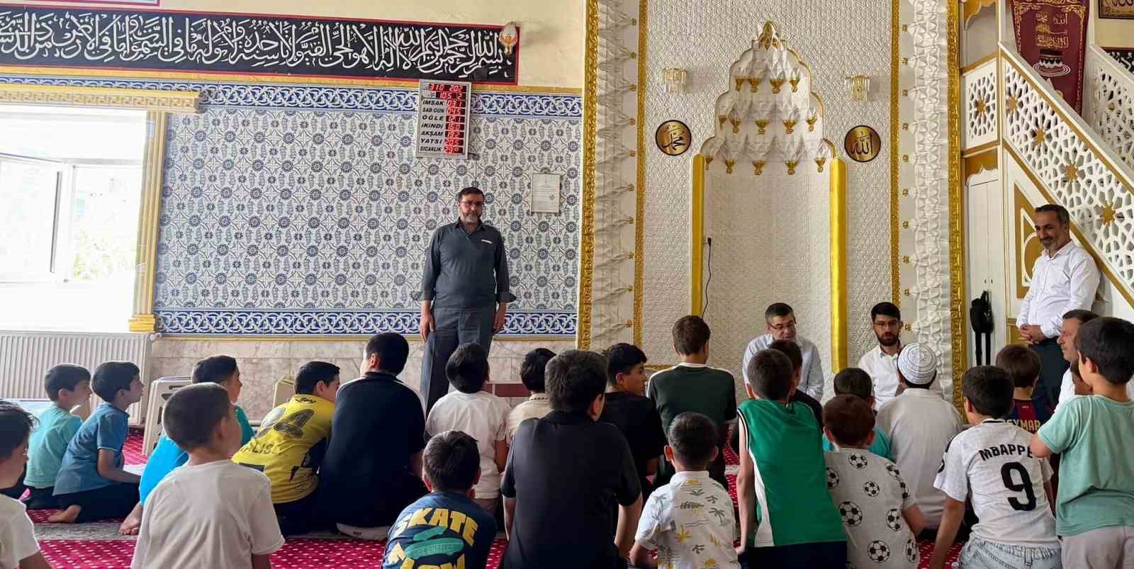 Van’da Yaz Kur’an kurslarında eğitim süreci yakından takip ediliyor