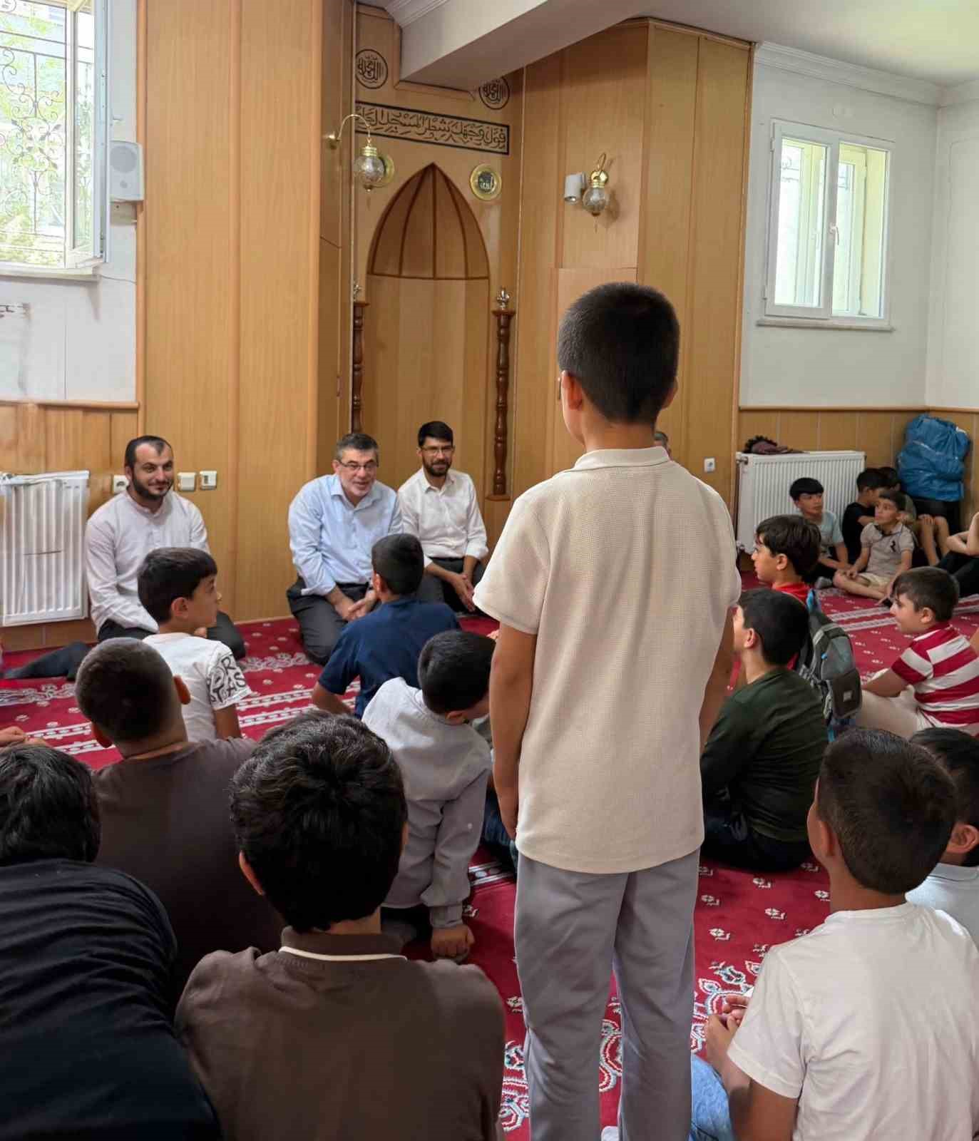 Van’da Yaz Kur’an kurslarında eğitim süreci yakından takip ediliyor