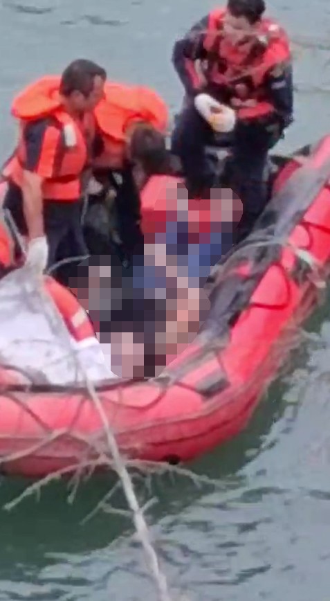 Gümüşhane’de baraj gölüne düşen araçta 1 kişi öldü, arama çalışmaları sürüyor