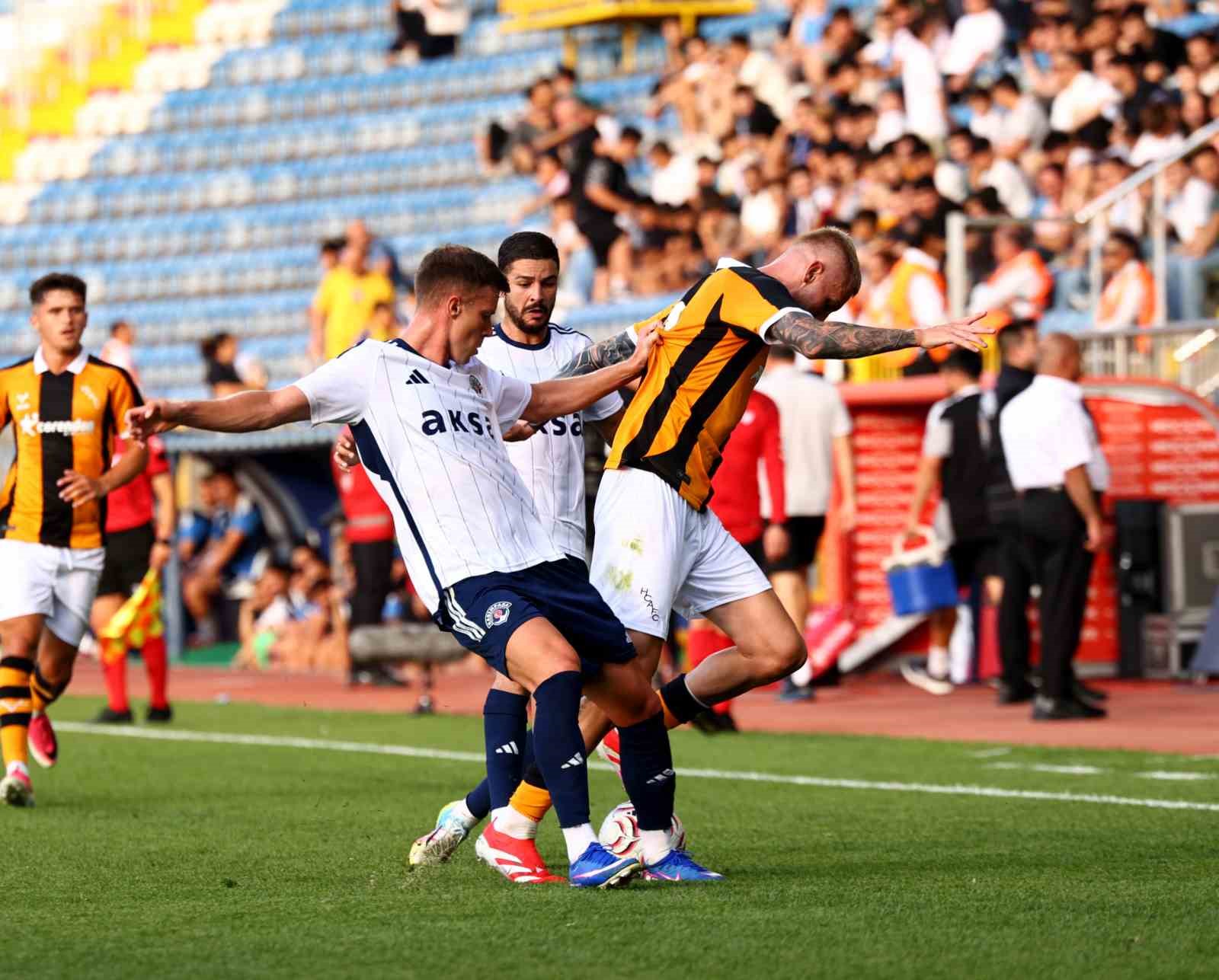 Kasımpaşa ile Hull City hazırlık maçında 1-1 berabere kaldı