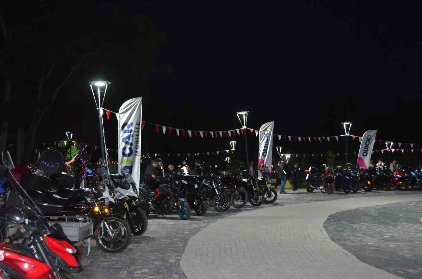 Türkiye’nin dört bir yanından gelen motosiklet tutkunları Kastamonu’da buluştu