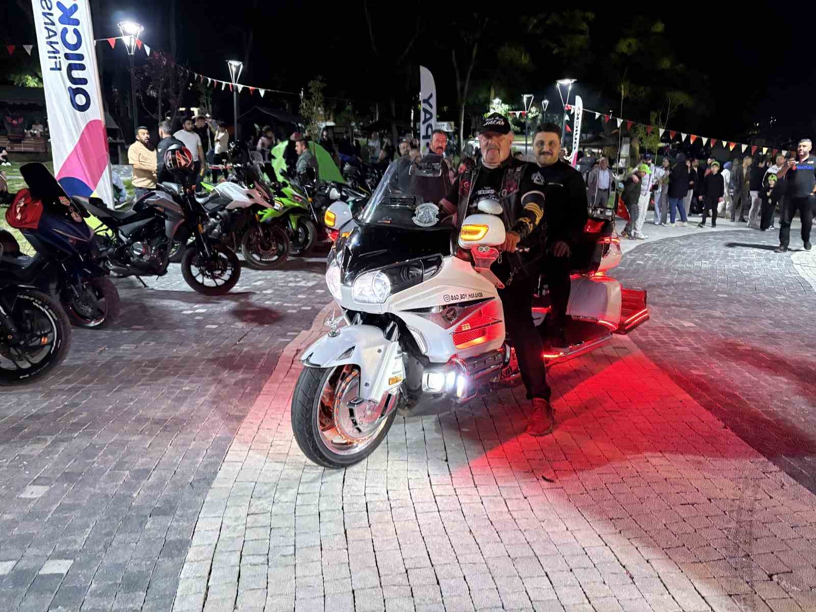 Türkiye’nin dört bir yanından gelen motosiklet tutkunları Kastamonu’da buluştu